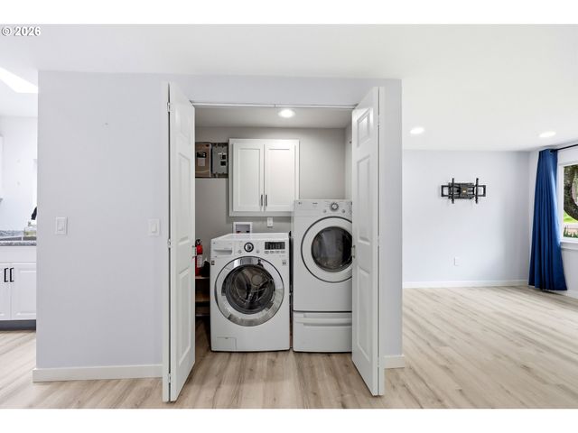 2120 Se 117TH Ave, Portland, OR 97216