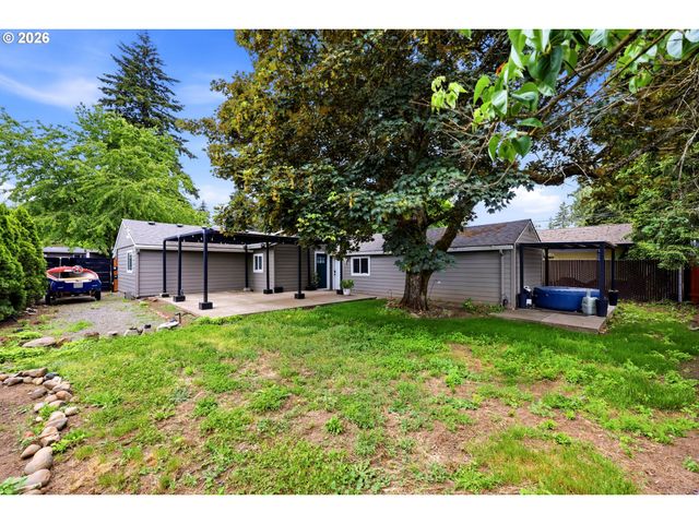 2120 Se 117TH Ave, Portland, OR 97216