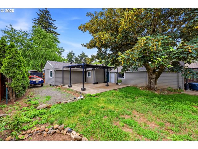 2120 Se 117TH Ave, Portland, OR 97216