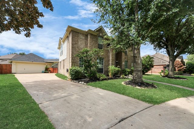 15707 Aberdeen Trails Drive, Houston, TX 77095