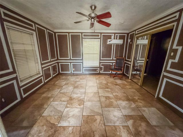14312 Hillsboro Street, Houston, TX 77015