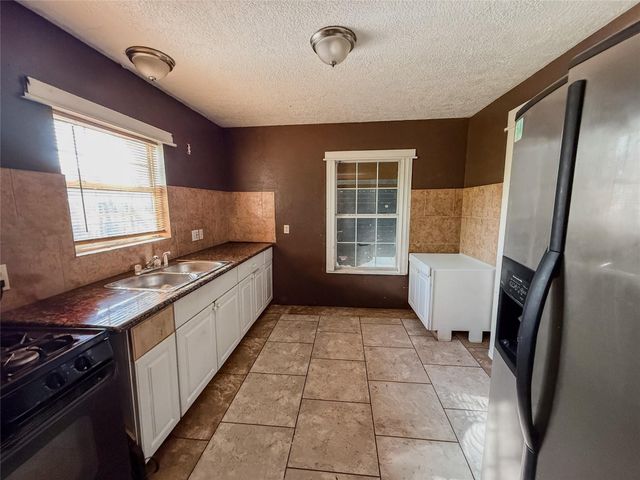 14312 Hillsboro Street, Houston, TX 77015