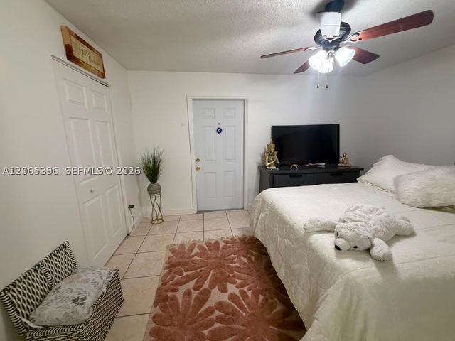 19631 NW 57th Pl, Hialeah, FL 33015