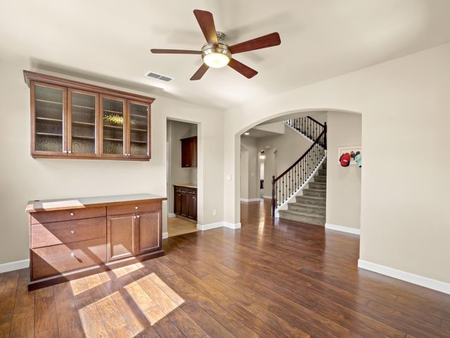 1178 Blackwood Avenue, Clovis, CA 93619
