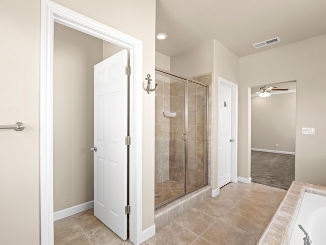 1178 Blackwood Avenue, Clovis, CA 93619