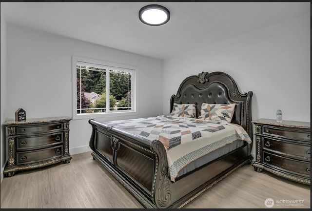 16619 41st Street E, Lake Tapps, WA 98391