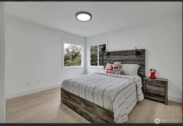 16619 41st Street E, Lake Tapps, WA 98391