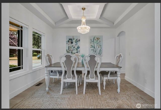 16619 41st Street E, Lake Tapps, WA 98391