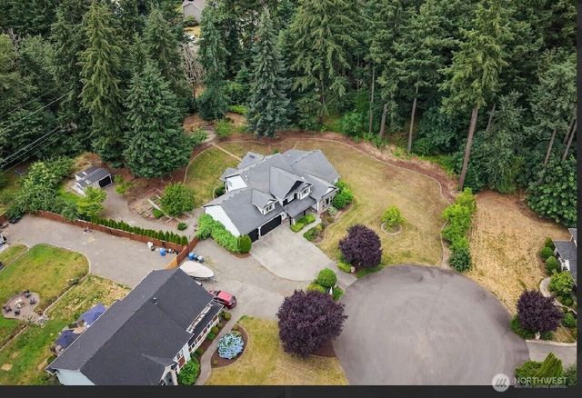 16619 41st Street E, Lake Tapps, WA 98391