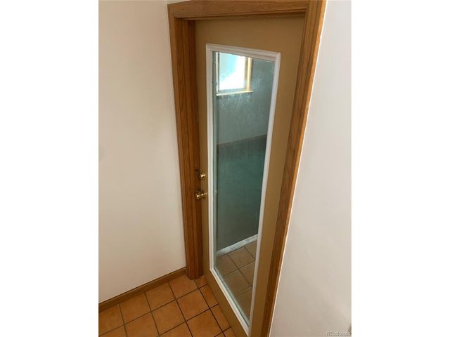 490 W Coyote Dr, Silverthorne, CO 80498