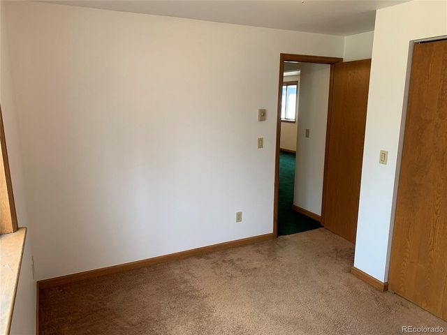 490 W Coyote Dr, Silverthorne, CO 80498