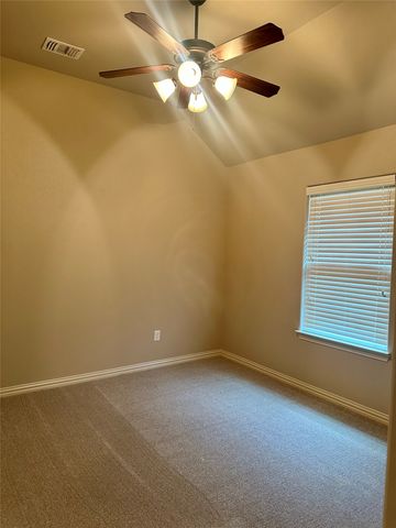 1409 Lauren Lane, Granbury, TX 76048