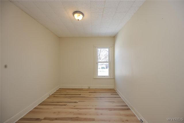 531 16th Street, Niagara Falls, NY 14301