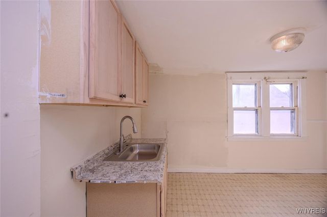 531 16th Street, Niagara Falls, NY 14301