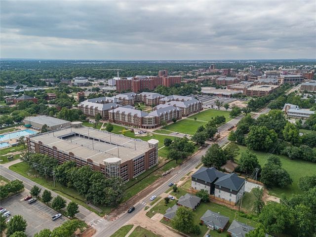 1727 Jenkins Avenue, Norman, OK 73072