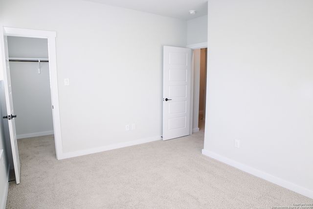 5843 Whitby Rd Unit 19, San Antonio, TX 78240