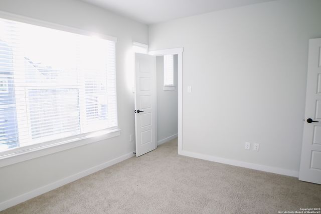 5843 Whitby Rd Unit 19, San Antonio, TX 78240