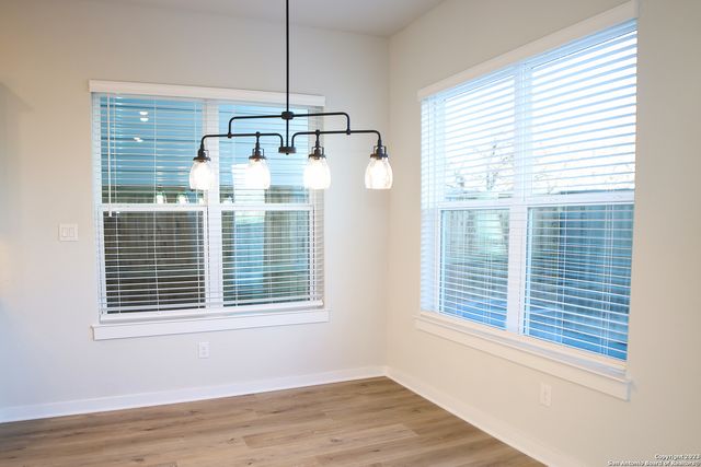 5843 Whitby Rd Unit 19, San Antonio, TX 78240