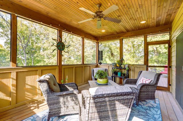 6487 N Farm Road 171, Springfield, MO 65803