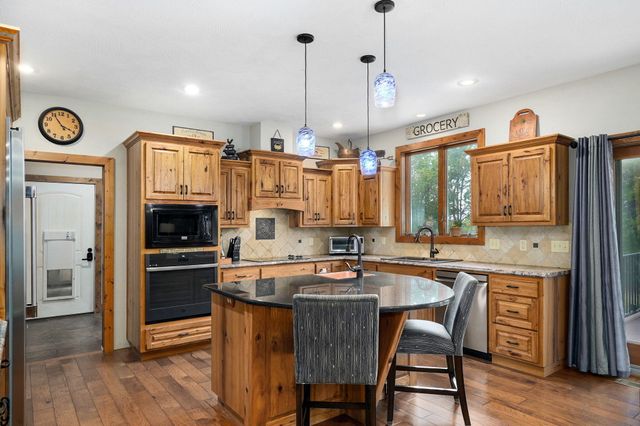 6487 N Farm Road 171, Springfield, MO 65803