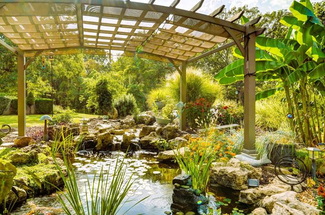 6487 N Farm Road 171, Springfield, MO 65803