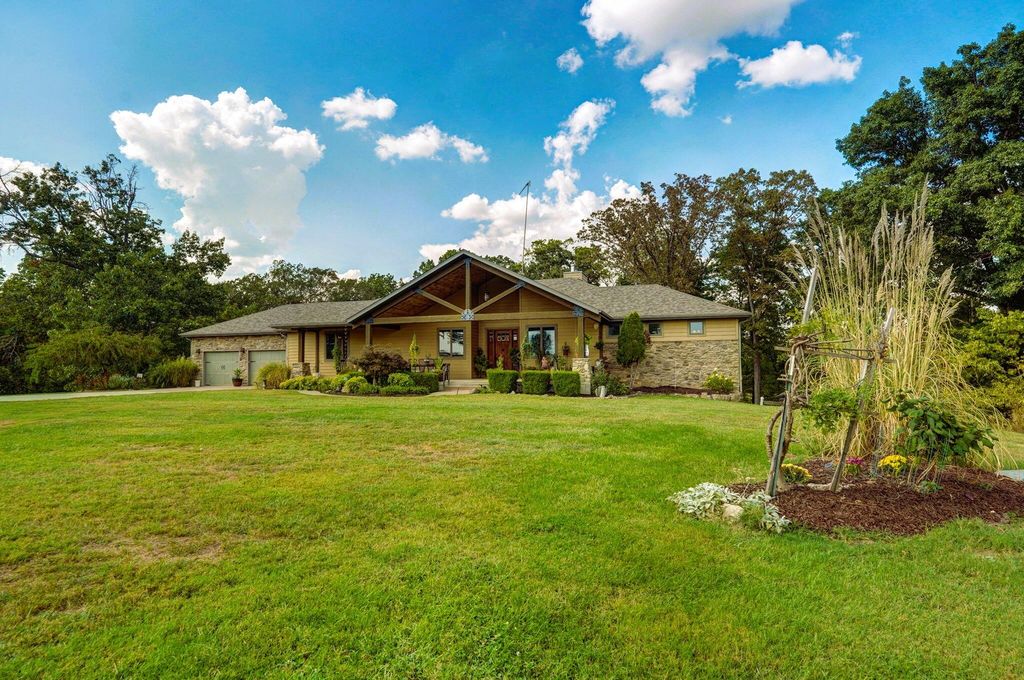 6487 N Farm Road 171, Springfield, MO 65803