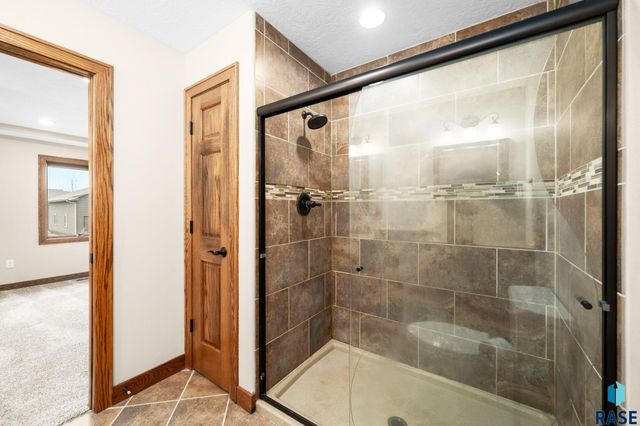 720 S Little Brook Ln Lane, Sioux Falls, SD 57106