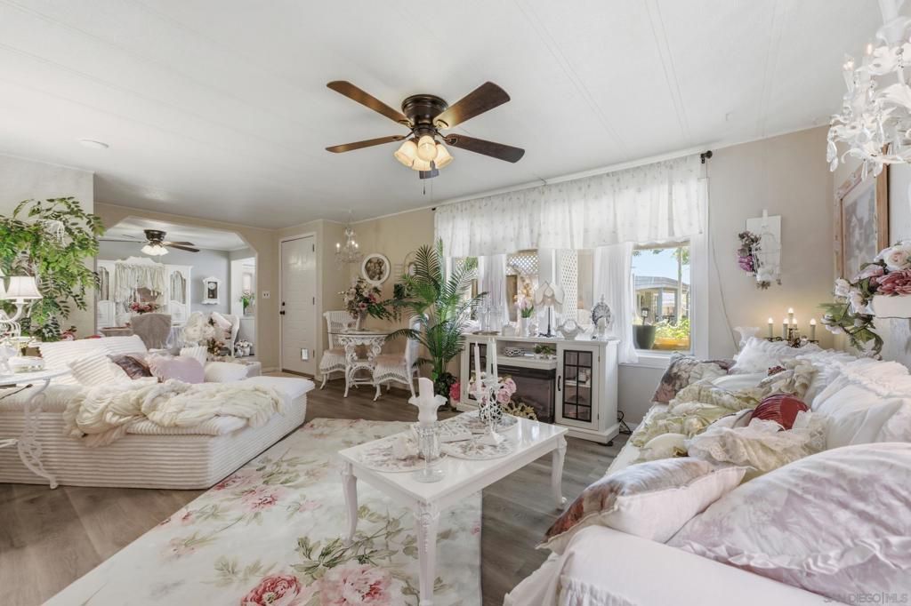 27701 Murrieta SPC 48, Menifee, CA 92586 — photo 3