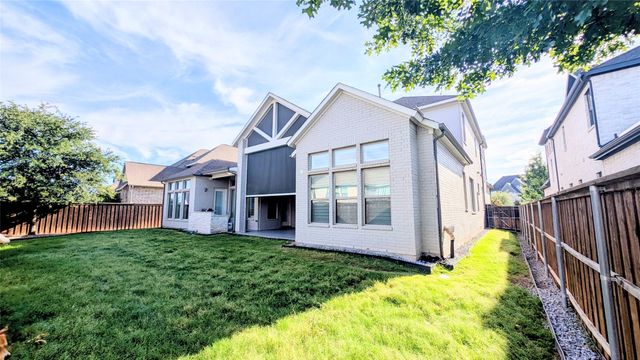 8933 Frostweed Road, Frisco, TX 75035