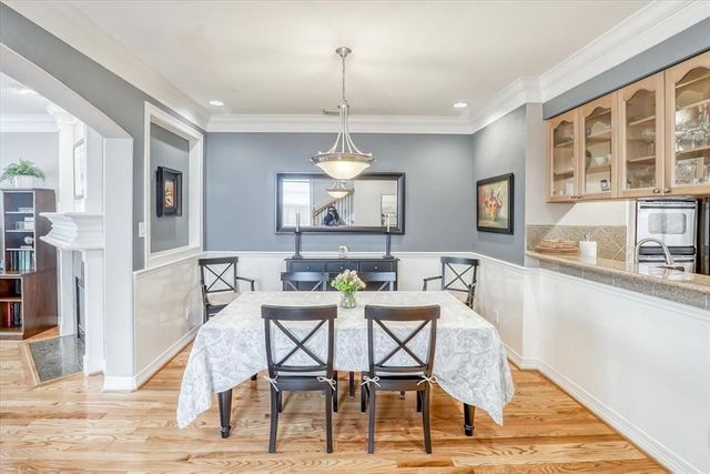 1735 Michigan Street, Houston, TX 77006
