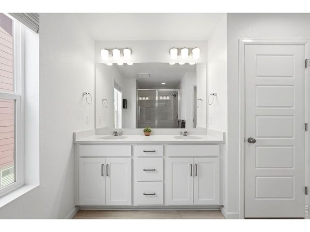 9915 Matchless St, Littleton, CO 80125