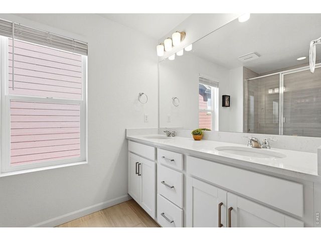 9915 Matchless St, Littleton, CO 80125