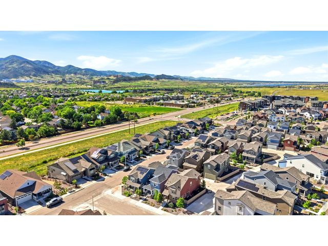 9915 Matchless St, Littleton, CO 80125