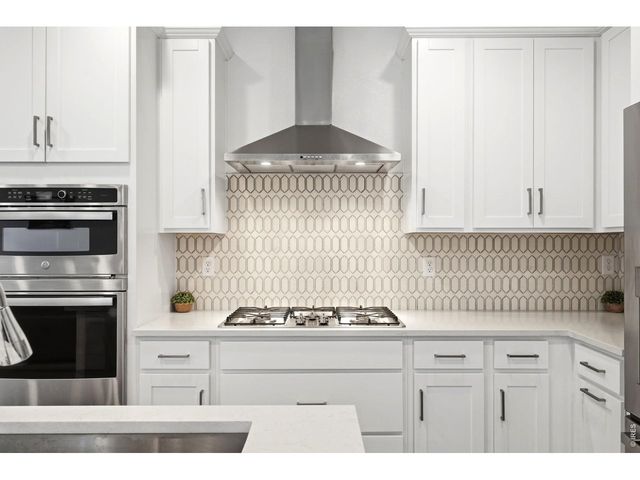 9915 Matchless St, Littleton, CO 80125