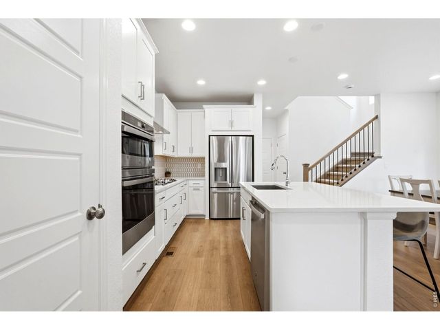 9915 Matchless St, Littleton, CO 80125