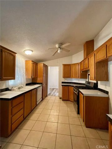 8753 Rose Ave., Atwater, CA 95301