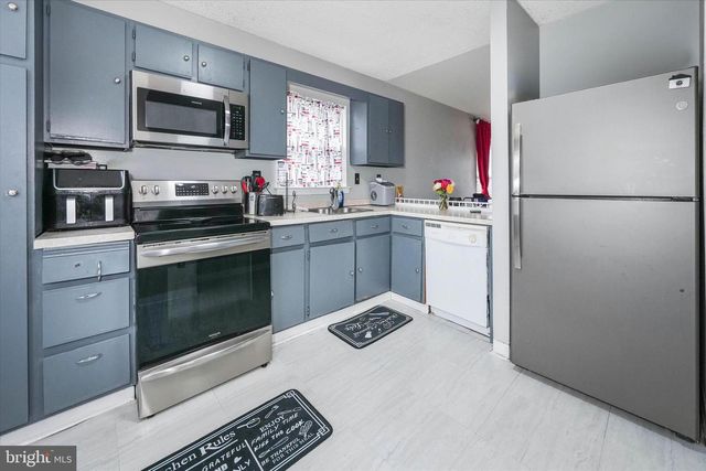 98 THREE RIVERS DR, Newark, DE 19702