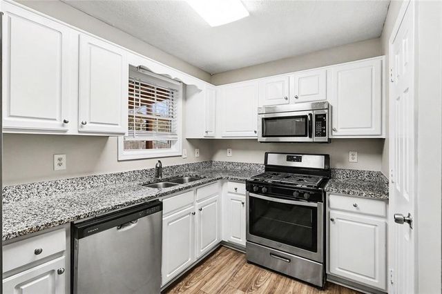 204 Winchester Drive, Villa Rica, GA 30180