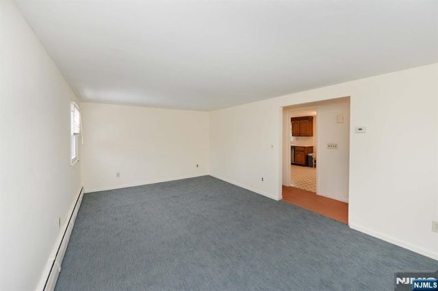 26 Bank Street, Midland Park, NJ 07432