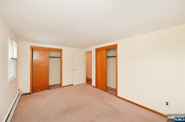 26 Bank Street, Midland Park, NJ 07432