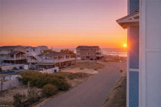 3700 Sandpiper Rd Apt 217, Virginia Beach, VA 23456