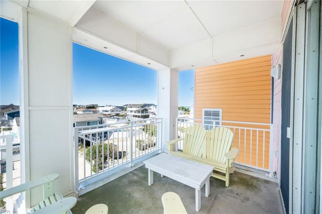 3700 Sandpiper Rd Apt 217, Virginia Beach, VA 23456