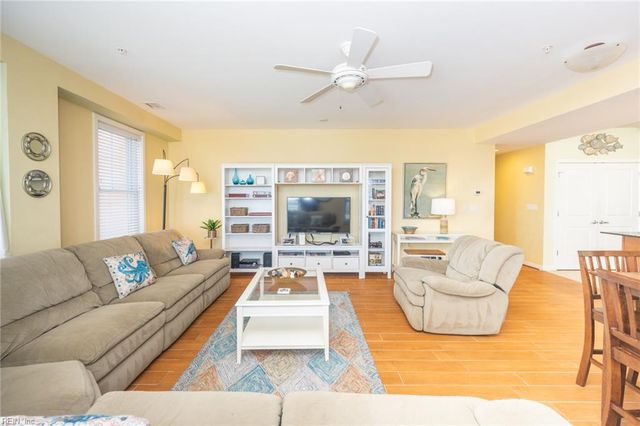 3700 Sandpiper Rd Apt 217, Virginia Beach, VA 23456