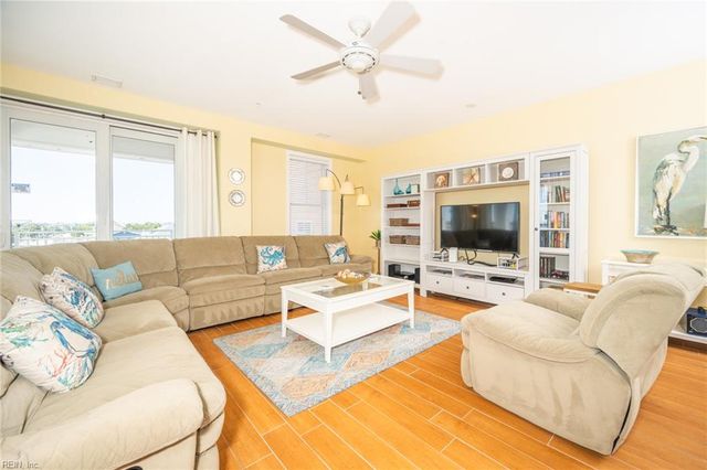 3700 Sandpiper Rd Apt 217, Virginia Beach, VA 23456