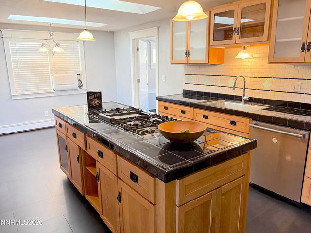 456 Michele Way, Sparks, NV 89431