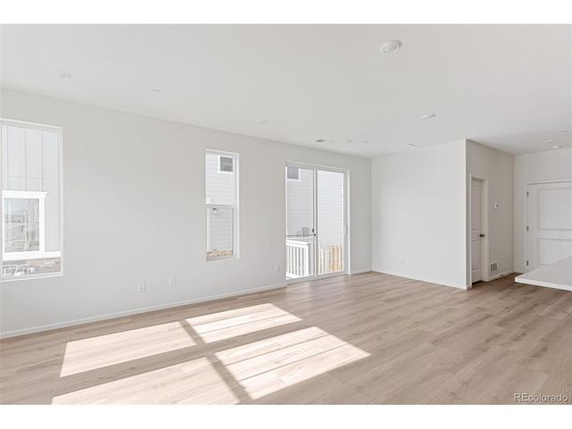 13519 E 111th Ave, Commerce City, CO 80022