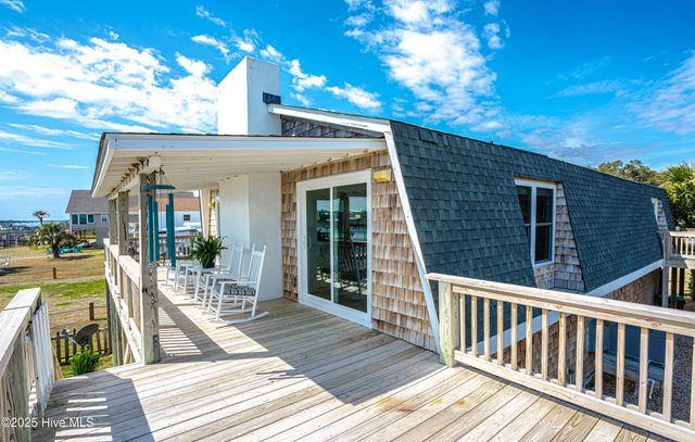 2903 Captains Walk, Supply, NC 28462