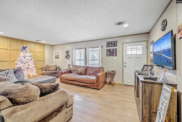 12785 Old Number Six Highway, Eutawville, SC 29048