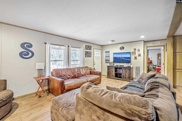 12785 Old Number Six Highway, Eutawville, SC 29048