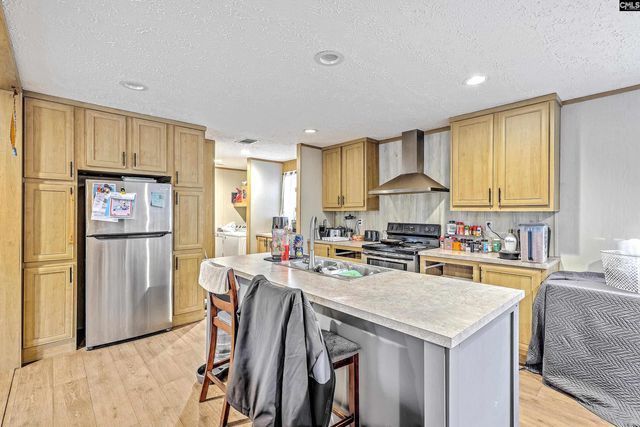 12785 Old Number Six Highway, Eutawville, SC 29048